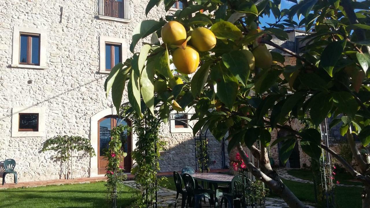 فيلا Alloggi Agrituristici Antica Dimora San Demetrio ne' Vestini المظهر الخارجي الصورة