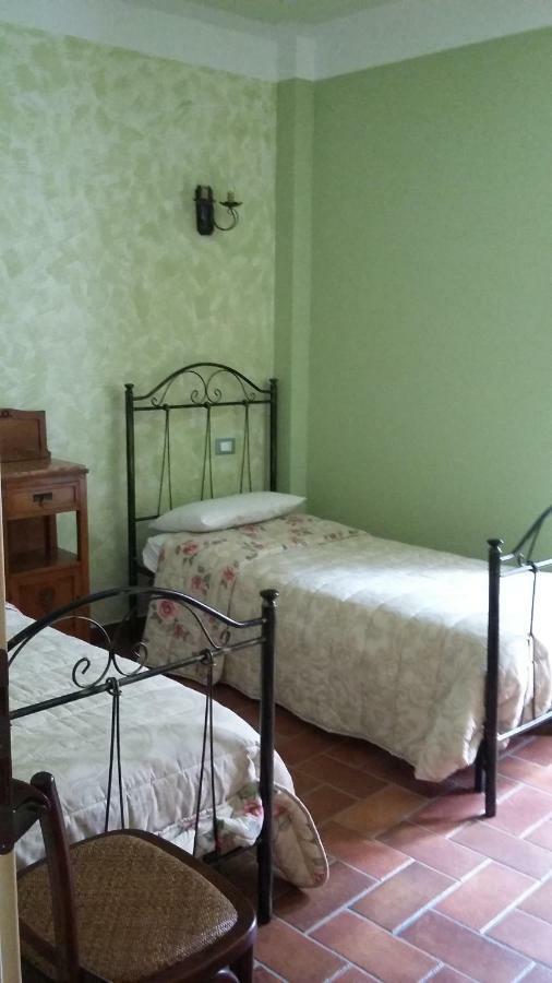 فيلا Alloggi Agrituristici Antica Dimora San Demetrio ne' Vestini المظهر الخارجي الصورة